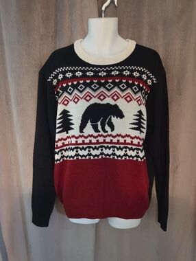Men's XL Crewneck Bear Motif Sweater in Black, Red & Cream